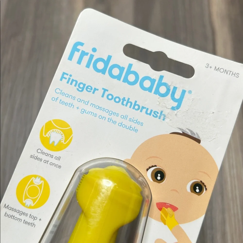 NWT Fridababy Finger Toothbrush